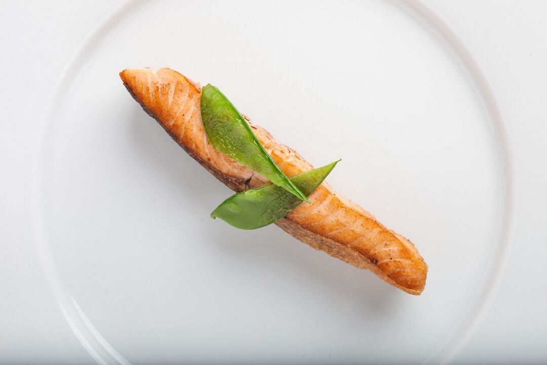 Pesce bianco al forno nel menu dietetico “Preferiti”.